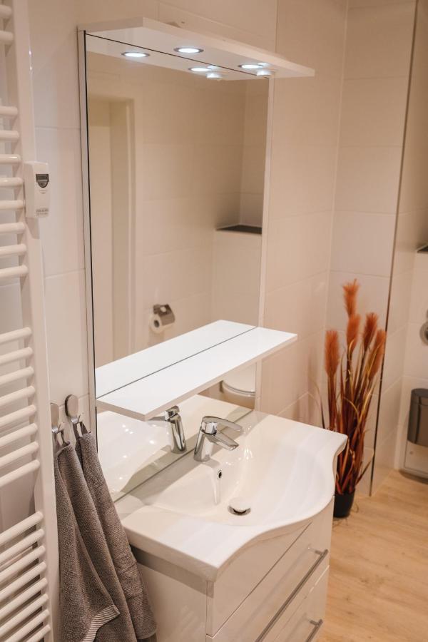 World Of Rooms - Apartment Paris Kassel Exteriér fotografie